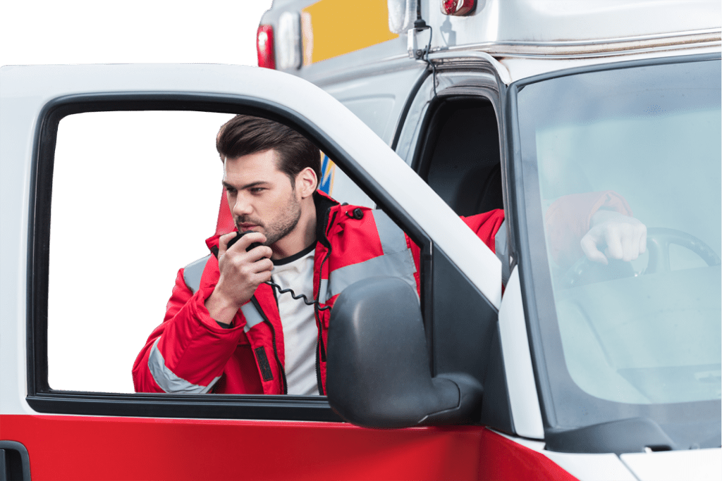 Fotografía de paramédico en una ambulancia.